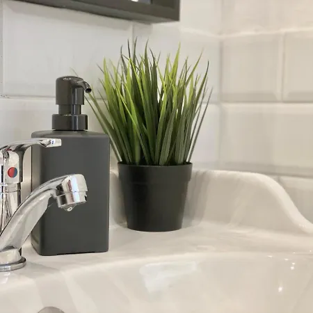 Standard By Hi5 - 2 Bedroom In The Center Apartmán