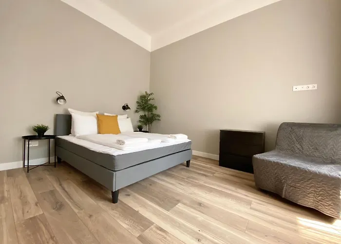 Standard By Hi5 - 2 Bedroom In The Center Budapest